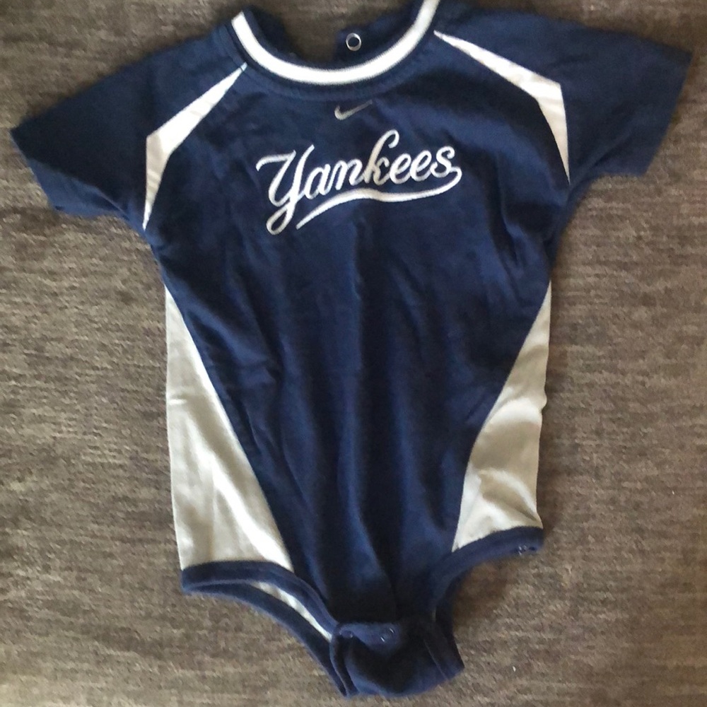 24 Mos  Yankees Onesie by Nike